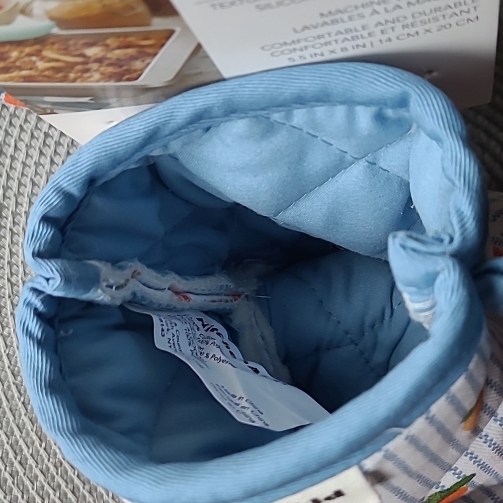 KitchenAid Mini Mitts - Picture 5 of 6